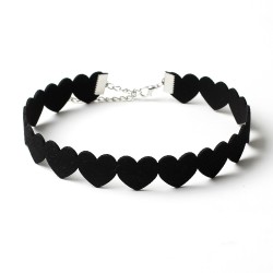 black-heart-circle-suede-collar.jpg